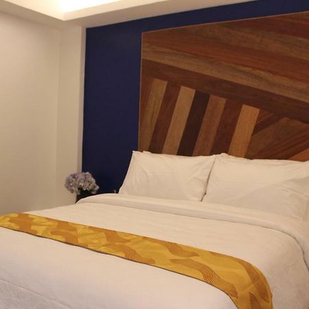 Oyo 609 G Executive Hotel And Spa Boracay Manoc-Manoc Exterior foto